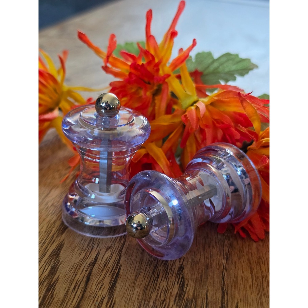 NWT Culinary Elements Clear Acrylic Salt and Pepper Mill Grinder Set